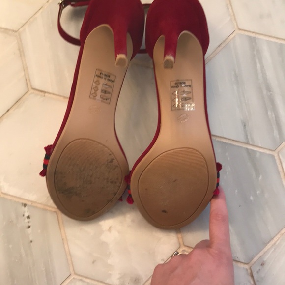 Heels red wine color and navy with pearls - Picture 4 of 4